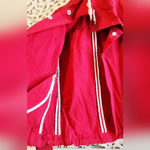 SHADES OF GREIGE NWT RED MENS WINDBREAKER SIZE MEDIUM - Picture 13 of 13